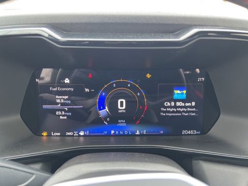 Used 2024 Chevrolet Colorado Z71 w/ Z71 Convenience Package 2 image 11