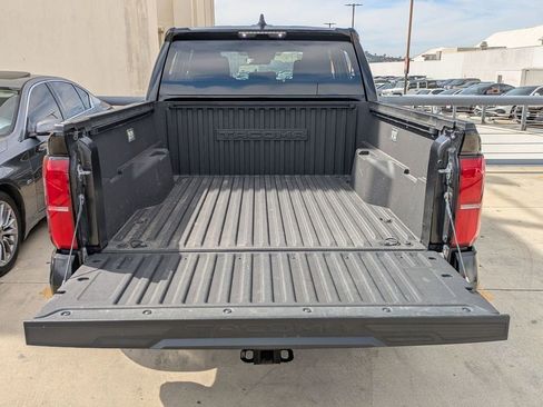 Used 2024 Toyota Tacoma TRD Off-Road image 23