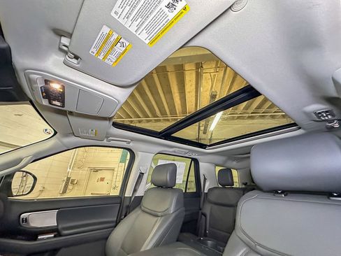 New 2026 Ford Expedition Active AWD/4WD image 26
