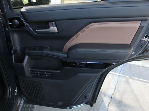 New 2026 Toyota 4Runner Limited AWD/4WD image 60