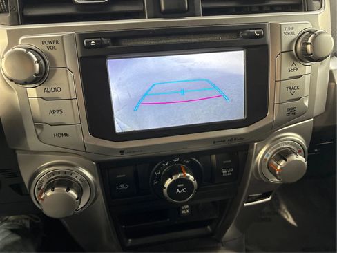 Used 2016 Toyota 4Runner SR5 AWD/4WD image 35