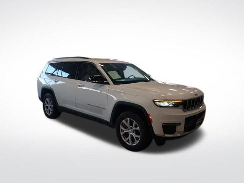 Used 2022 Jeep Grand Cherokee L Limited image 2