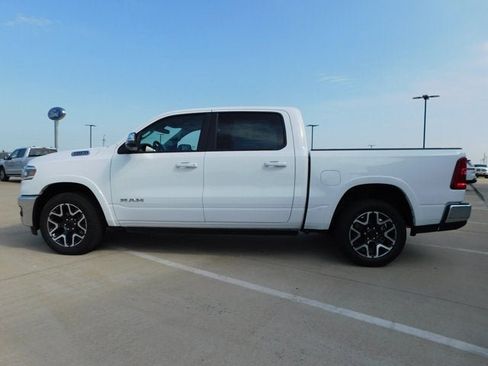 New 2025 RAM 1500 Laramie image 4