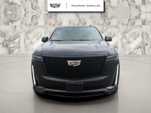Certified 2022 Cadillac Escalade Sport w/ Touring Package AWD/4WD image 8