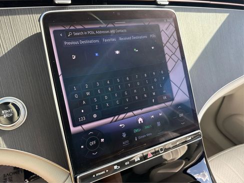 Used 2023 Mercedes-Benz EQE 500 4MATIC SUV image 33