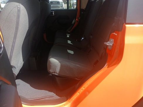 New 2025 Jeep Gladiator Sport image 20