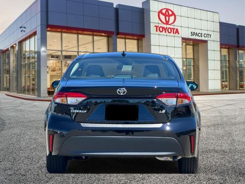 New 2026 Toyota Corolla LE FWD image 5