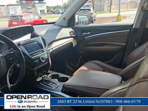 Used 2020 Acura MDX SH-AWD w/ Technology Package image 17