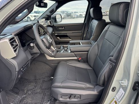 New 2026 Toyota Tundra Limited image 2