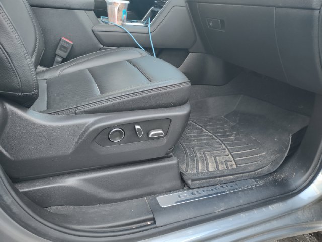 Certified 2024 Kia Carnival EX FWD image 7