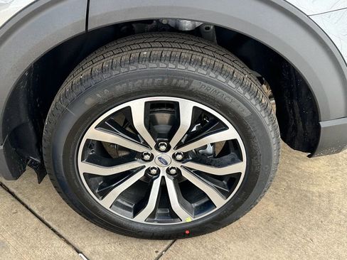 New 2026 Ford Explorer ST-Line AWD/4WD image 6