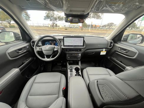 New 2025 Ford Bronco Sport Badlands w/ Badlands Tech Package AWD/4WD image 4