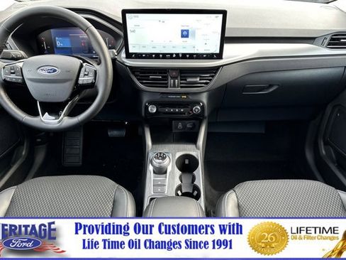 New 2025 Ford Escape SE w/ Class II Trailer Tow Package image 10