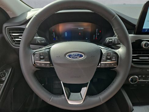 Certified 2023 Ford Escape Active image 13