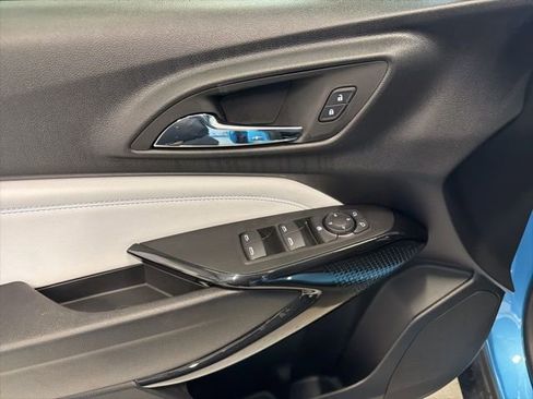 New 2026 Chevrolet Trax LT w/ Driver Confidence Package FWD image 32