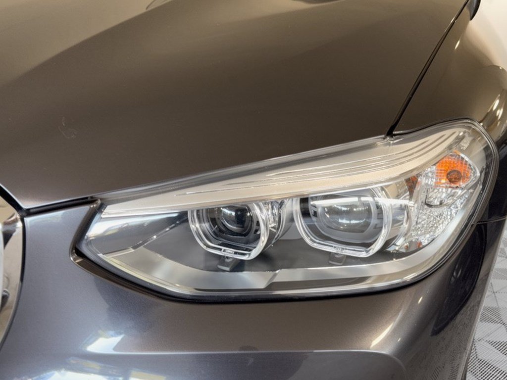 Used 2021 BMW X3 xDrive30i w/ Premium Package AWD/4WD image 9