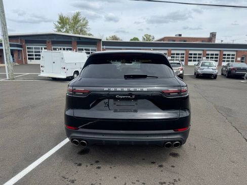 Used 2019 Porsche Cayenne S AWD/4WD image 9