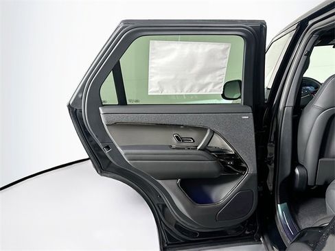 New 2026 Land Rover Range Rover Sport Dynamic SE image 21