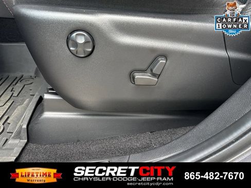 Used 2021 Jeep Grand Cherokee Trailhawk w/ Trailhawk Luxury Group AWD/4WD image 33