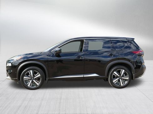 Certified 2023 Nissan Rogue Platinum w/ Platinum Premium Package AWD/4WD image 4