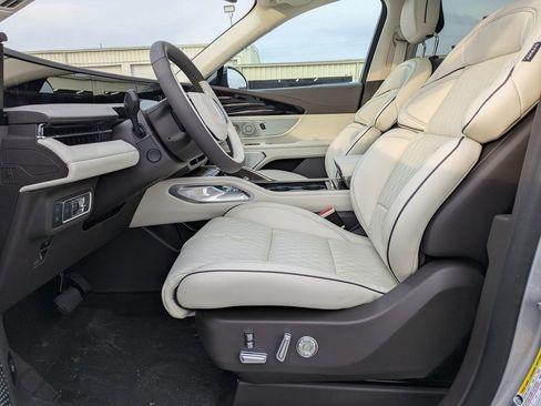 New 2026 Lincoln Nautilus Black Label w/ Jet Appearance Package image 15