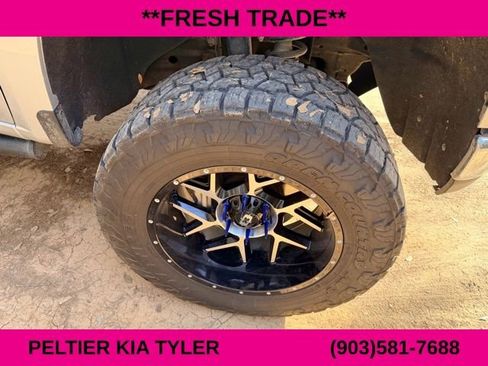 Used 2020 Chevrolet Silverado 1500 LT w/ Trailering Package image 14