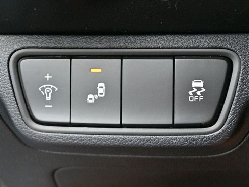 Used 2022 Kia Forte GT-Line FWD image 19
