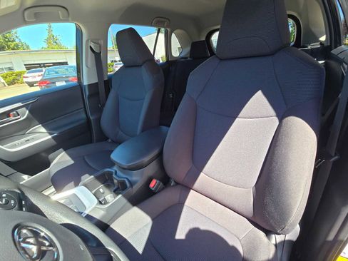 Certified 2024 Toyota RAV4 LE AWD/4WD image 22