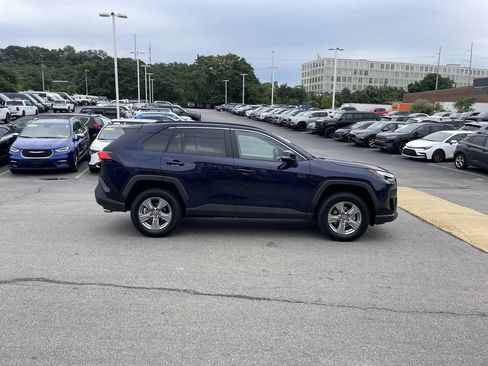 Used 2025 Toyota RAV4 XLE w/ Convenience Package AWD/4WD image 7
