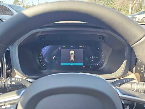 New 2026 Volvo XC60 B5 Core AWD/4WD image 24