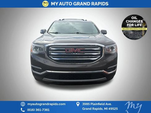 Used 2019 GMC Acadia SLE w/ Driver Alert Package I image 3