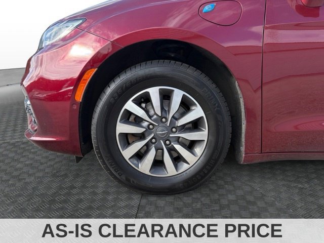 Used 2021 Chrysler Pacifica Touring-L FWD image 15