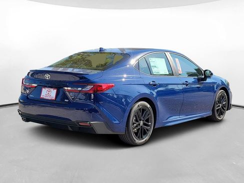 New 2026 Toyota Camry SE w/ Convenience Package image 6
