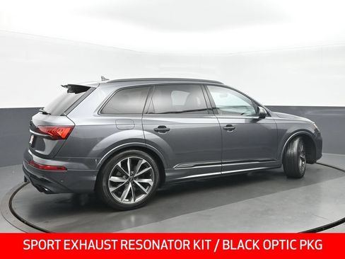 Used 2023 Audi SQ7 Prestige w/ Prestige Package AWD/4WD image 3