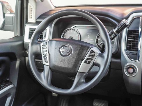 Used 2021 Nissan Titan SV w/ Accessory Utility Package image 23