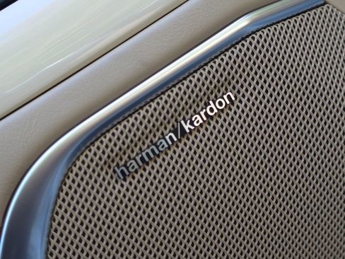 Used 2017 Mercedes-Benz SL 63 AMG image 33