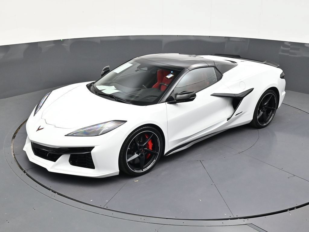 Used 2025 Chevrolet Corvette E-Ray AWD/4WD image 12