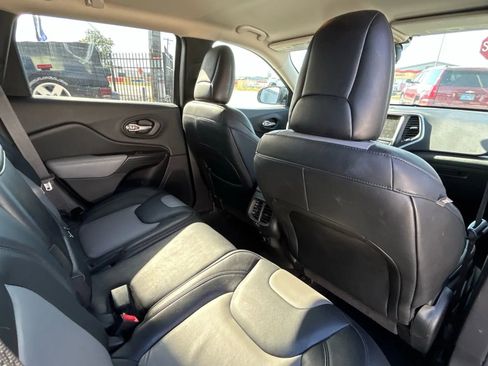 Used 2014 Jeep Cherokee Limited w/ Trailer Tow Group image 11