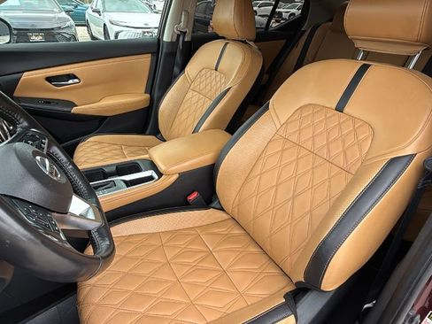 Used 2022 Nissan Sentra SV w/ SV Premium Package FWD image 14