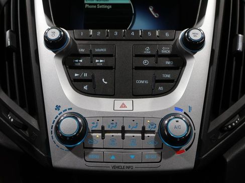 Used 2016 Chevrolet Equinox LS image 27