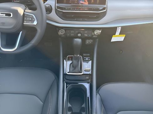 New 2026 Jeep Compass Limited w/ Sun, Sound & Navigation Group image 16