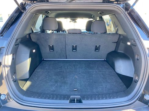 Used 2025 Chevrolet Equinox LT image 31