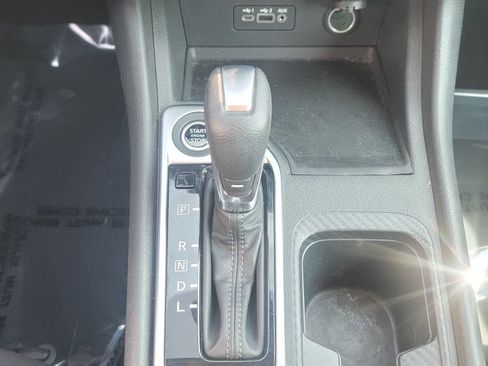 Used 2022 Nissan Sentra SV w/ Lighting Package FWD image 20