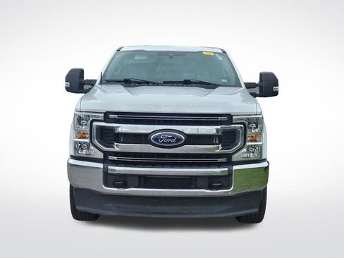 Used 2022 Ford F250 XLT AWD/4WD image 4