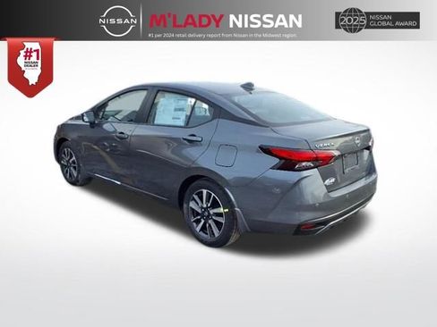 New 2025 Nissan Versa SV image 5