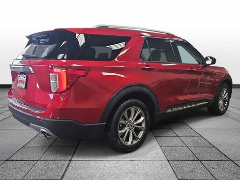 Used 2022 Ford Explorer Limited image 5