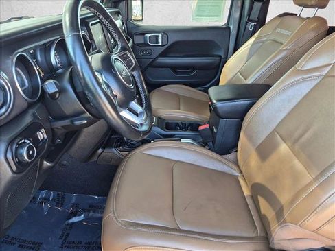 Used 2023 Jeep Wrangler Rubicon w/ LED Lighting Group AWD/4WD image 11