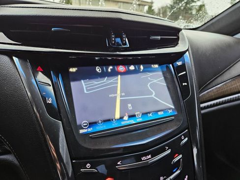 Used 2014 Cadillac ELR w/ Luxury Package image 3