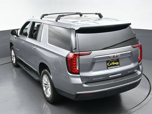 Used 2023 GMC Yukon XL SLT AWD/4WD image 39