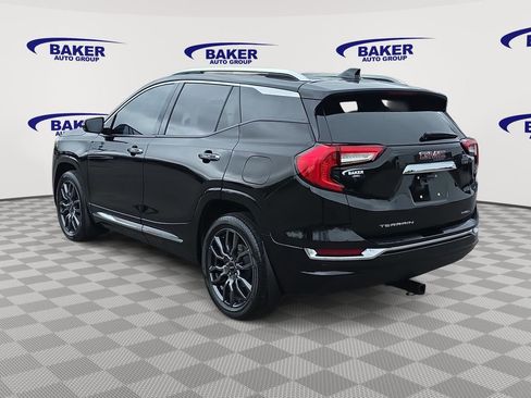 Used 2022 GMC Terrain Denali w/ Black Diamond Edition AWD/4WD image 7